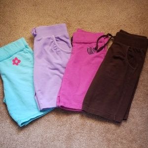 Girls cotton Bermuda length shorts